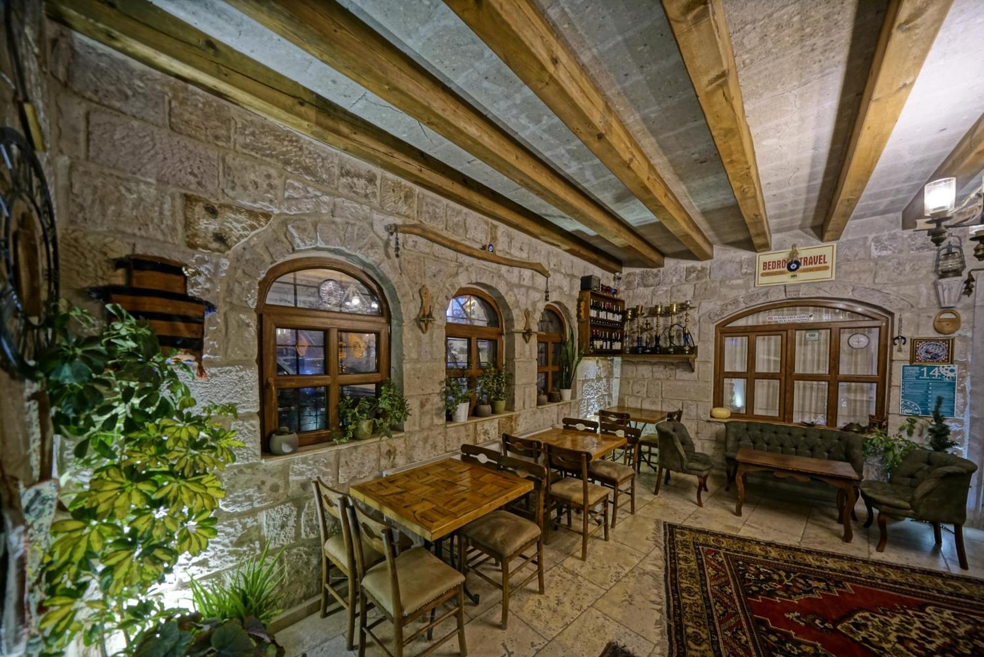 Risus Cave Suites เกอเรเม ภายนอก รูปภาพ