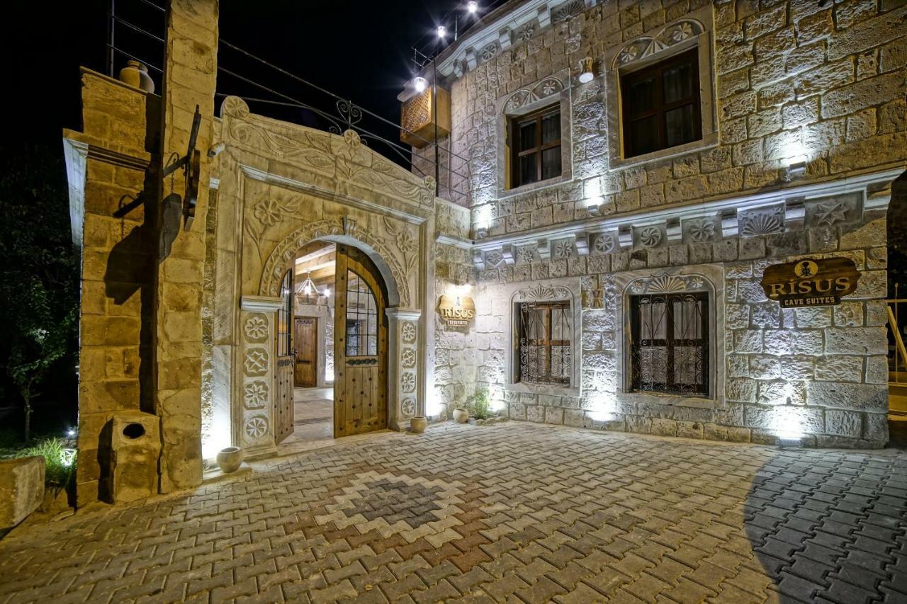 Risus Cave Suites เกอเรเม ภายนอก รูปภาพ